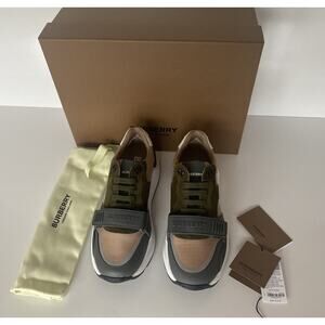 NIB Burberry Men's Ramsey Check Beige & Green Sneakers 8 US (41 Euro) 8045292 IT